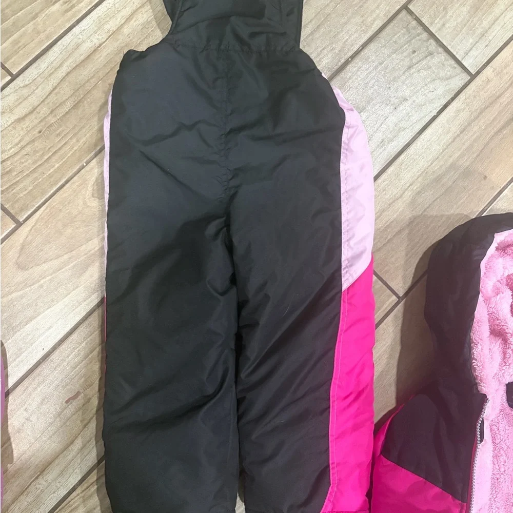 Girls Pink and Black Winter Snow Jacket + Bib Pants size 4 Good Condition